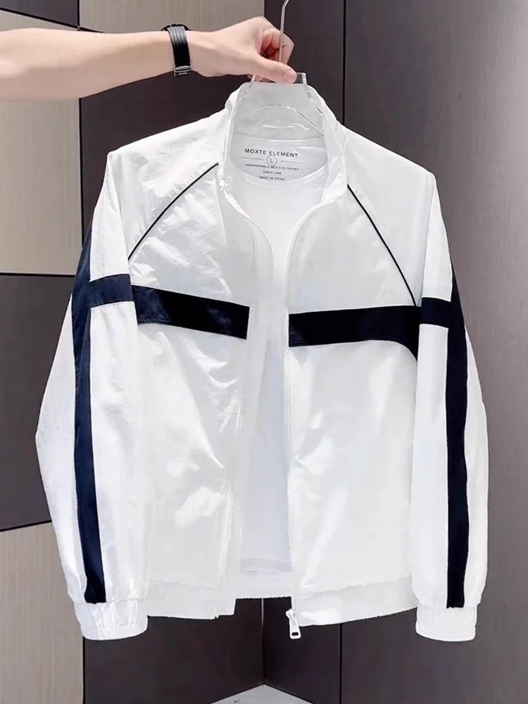 

Early Autumn 2025 Men's Color Blo Casual Lightweight Comfortable Jaet Faionable Versatile Outerwear Stand Fit Polyes...