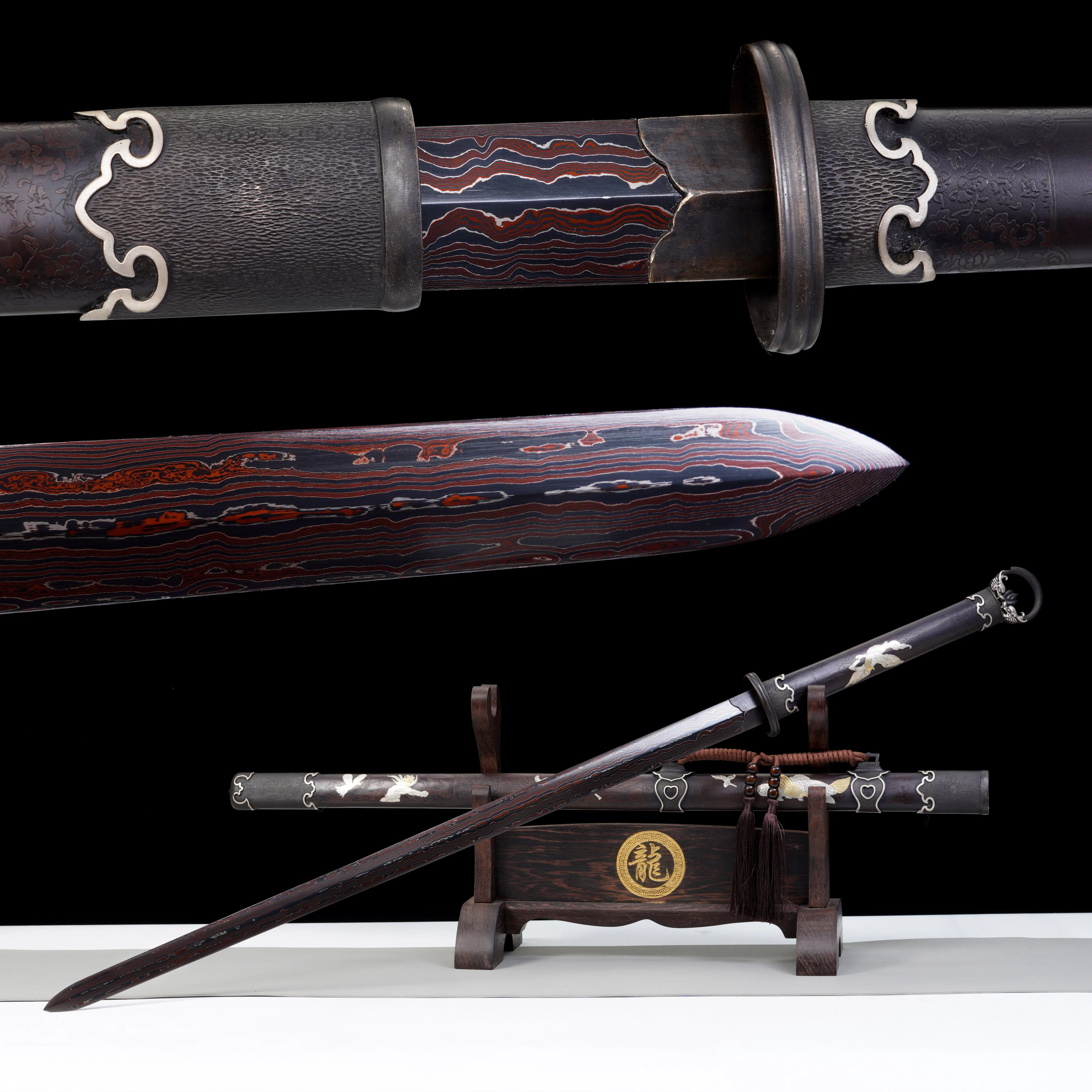 

Medieval replica of the Malaysian leather-steel folding twisting sharp samurai sword katana full tang combat readiness weapons