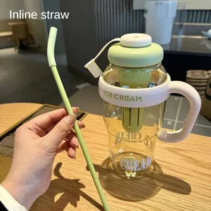 Schöne Sommer Plastikglas Milk Tea Tasse Kitheet Flasche mit großer Kapazität Sportwasser mit Outdoor -Strohhalle Gymnastik Der Gymnasium 8 Hauptverkaufskastzstoffbecher mit Griff - №7