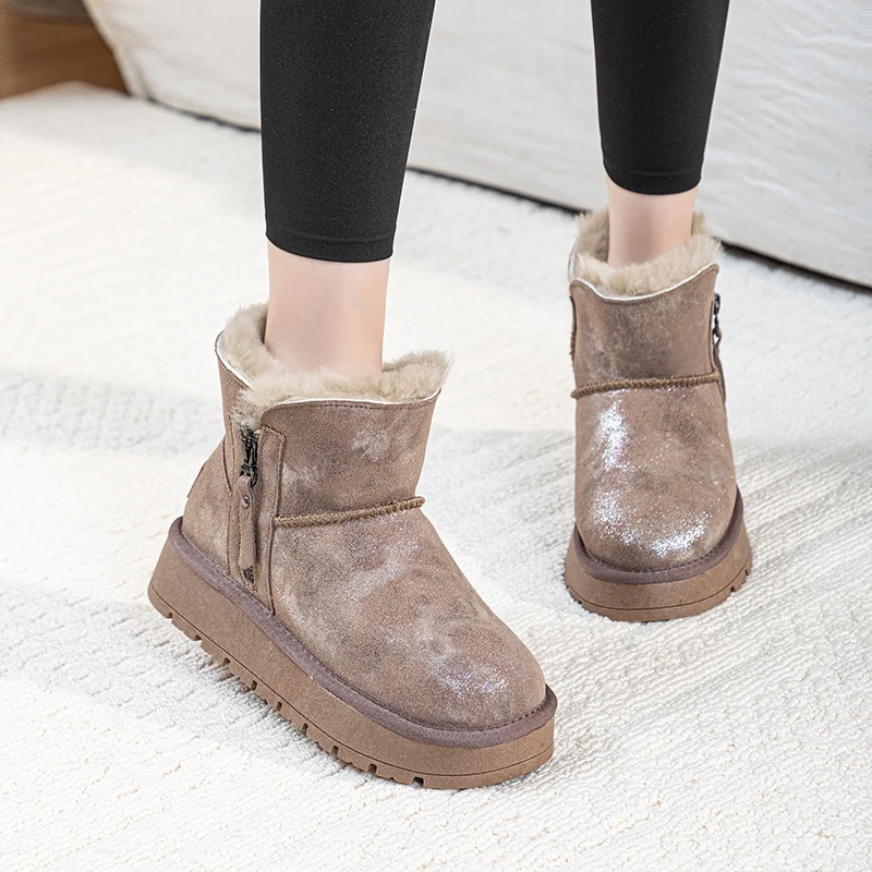 

2025 Winter Women Short Plush Warm Snow Boots Casual Shoes New Suede Fur Chelsea Ankle Boots Flats Platform Ladies Shoes Botas
