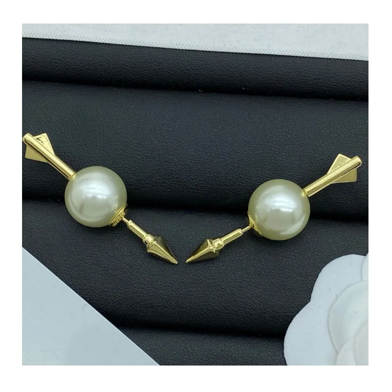 

New Cupid's Arrow Pearl Stud Earrings Women's Silver Needle Premium Light Luxury Retro Earrings