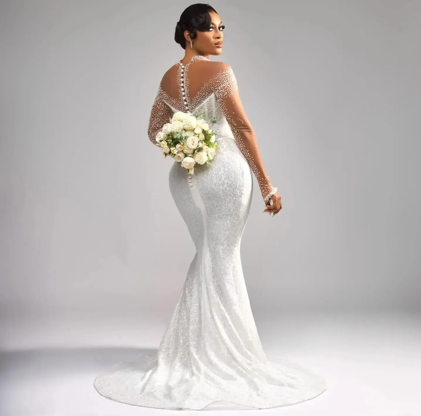 2026 خمر الوهم مطرز حورية البحر فستان الزفاف مع كم طويل زر الظهر مشد ذيل السمكة فستان زفاف الدانتيل