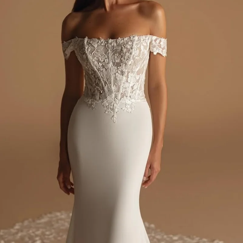 

Customized satin ivory Ball Gown Royal Wedding Dresses Tull Long tail applique Fishtail Skirt Made Robe De