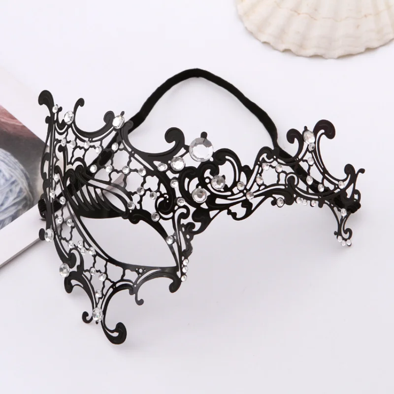

Thin Metal Diamond Mask Inlaid Venice Ball Performance Half Face Princess Mask Female Party Sexy Eye Mask Costumes Accessories