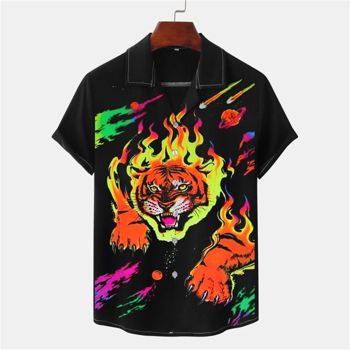 

Flame tiger print men's short-sleeved shirt Hawaiian beach comfortable lapel men's tops large size loose casual men's shirt