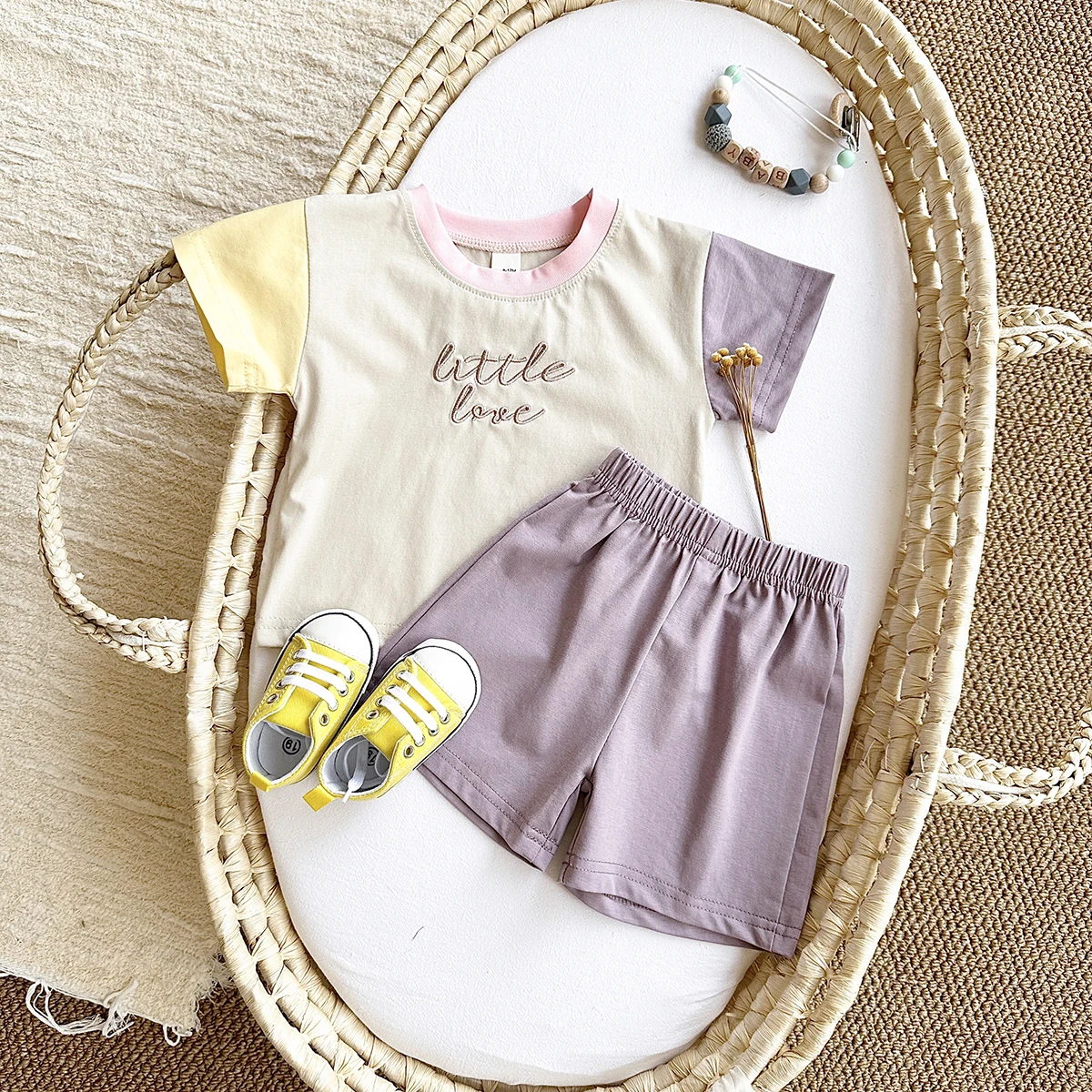 2024 New Baby Girls Clothes Set Casual Embroidered Letters Color Patchwork Short Sleeved T-shirt+loose Shorts Summer Boys Suit