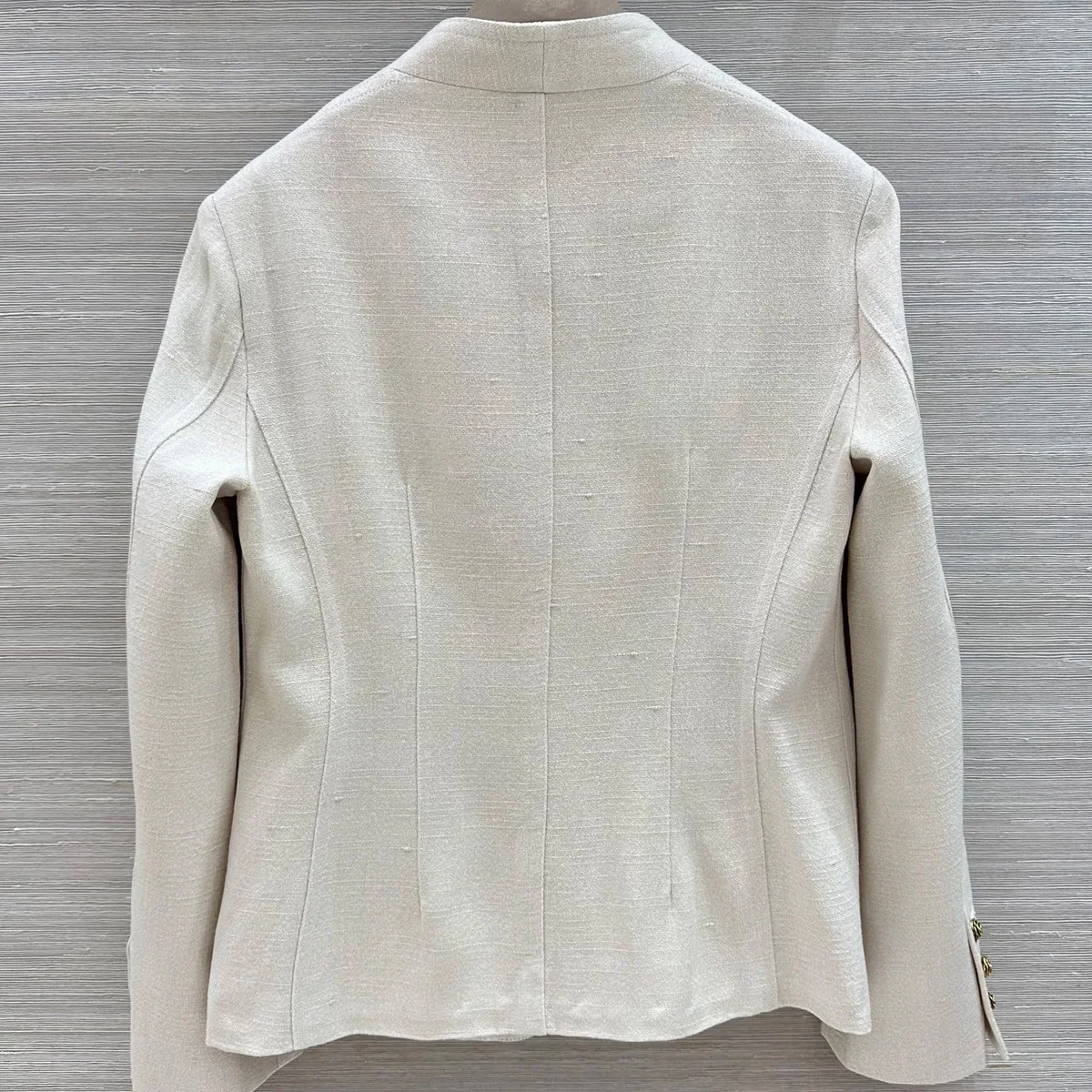 High Quality Women Round Collar Jacket Gold Chain Trim Outerwear Solid Textured Blazer lyt26101961
