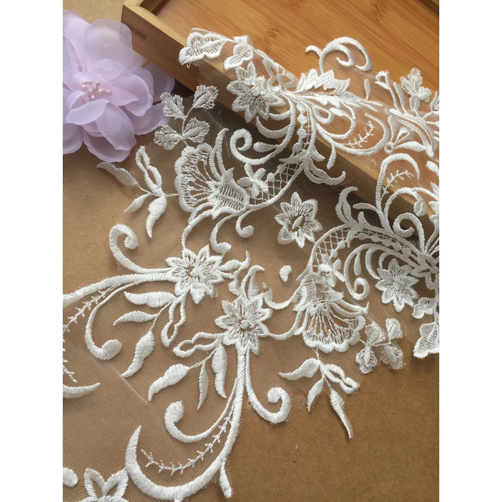 1Pc Weiß Gold Patch Appliques Stickerei Spitze Trim Stoff Tuch Nähen Patchwork DIY Handwerk 42*27cm