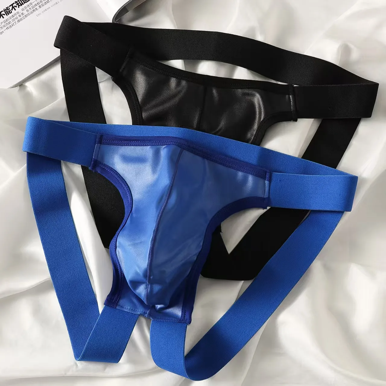 

Men Sexy G-string Soft Ribbed T-back Thongs Breathable Underwear Bulge Pouch Underpants Male Bikini Trunks Wide Belt Panties