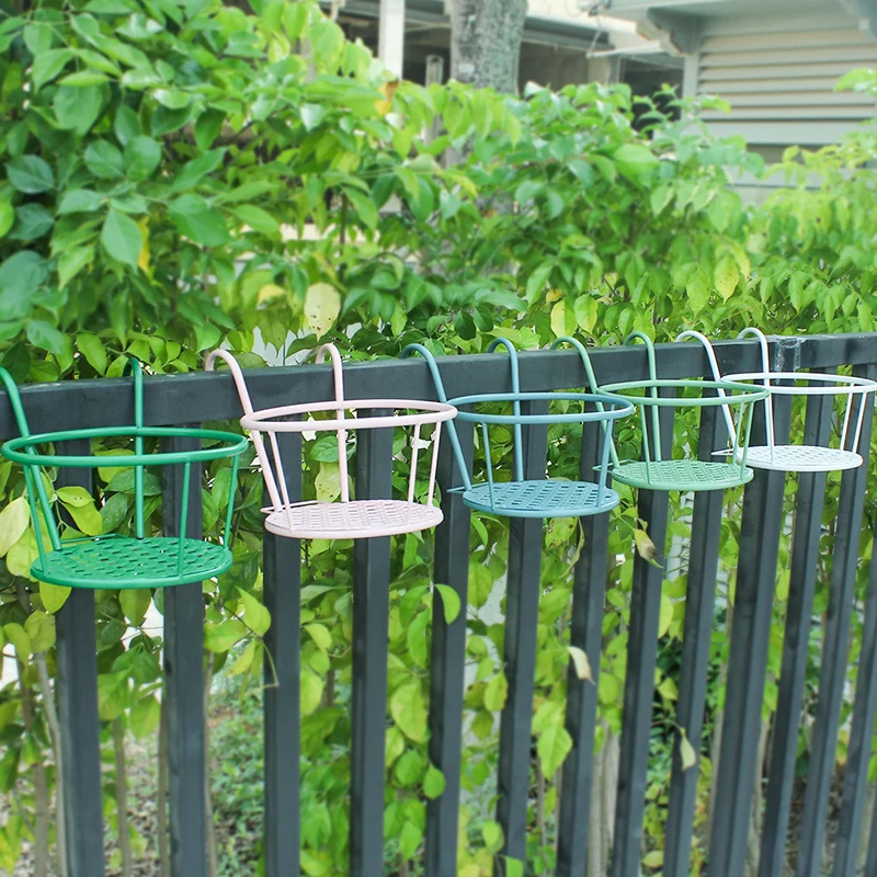 Versatile Lightweight Indoor Balcony Metal Flower Plant Holder Shelf Home Railing Iron Hanging Flower Pot Holder