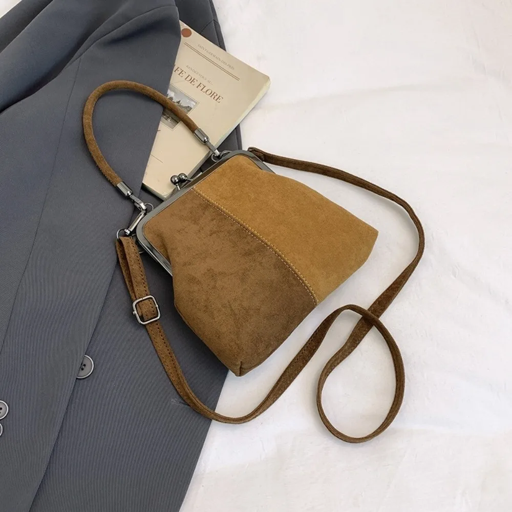 

Large Capacity Retro Frosted Handbag PU Kiss Lock Leather Crossbody Bag Clip Closure Short Handle Clutch Shoulder Bag