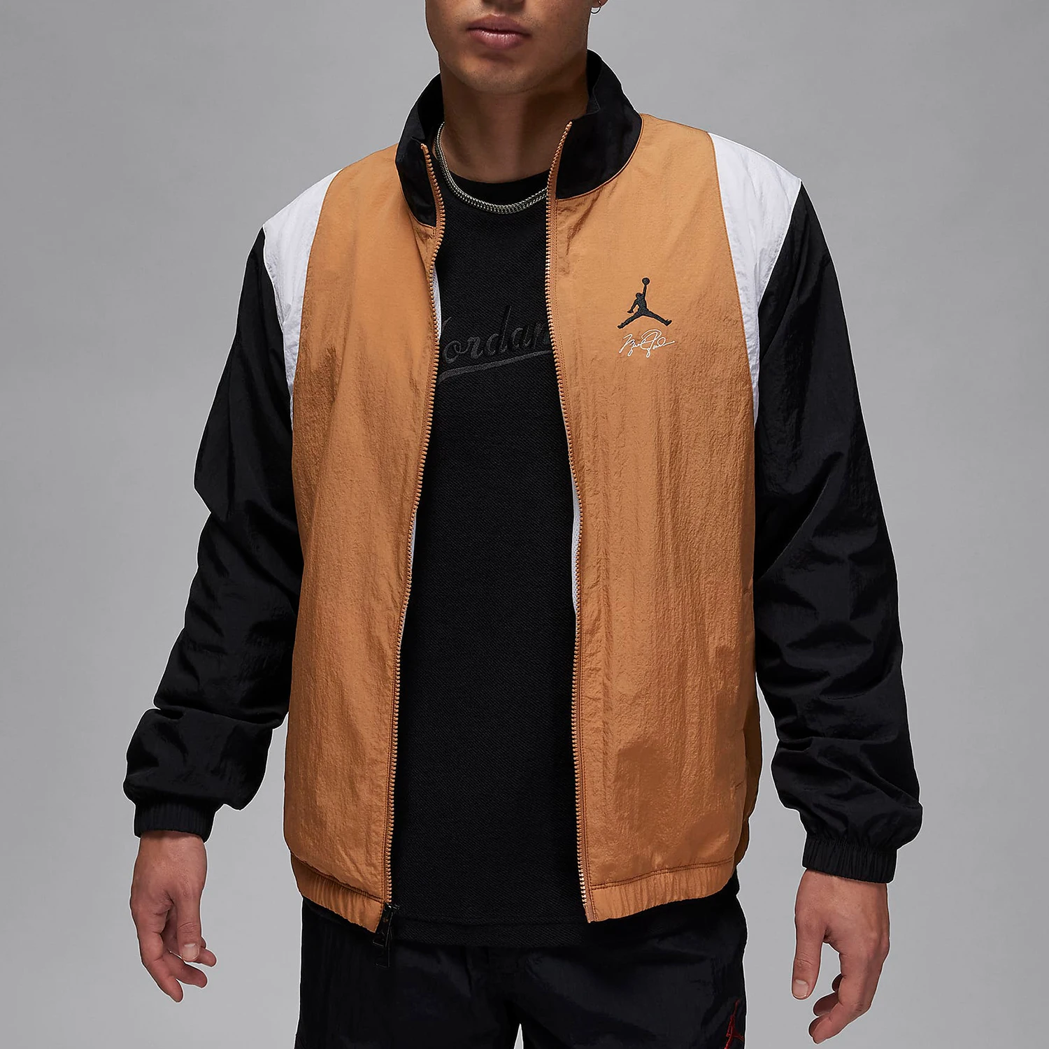 

Nike genuine Jordan Men's Stand-Up Collar Woven Jacket FN4622-231