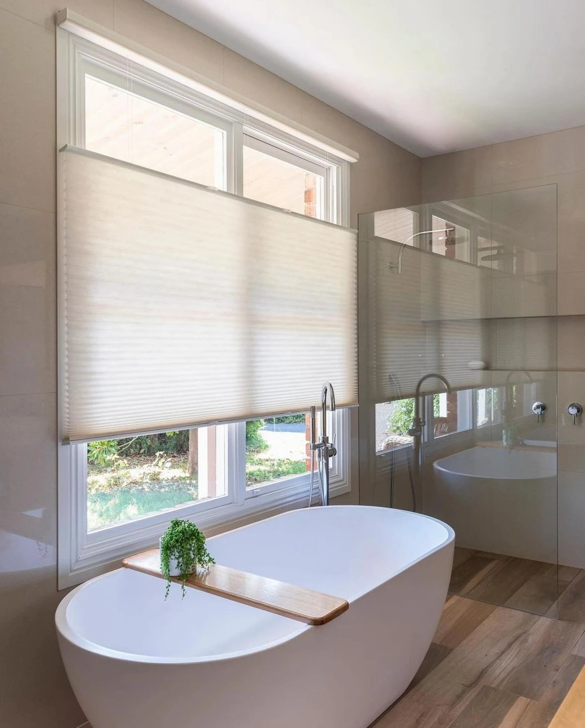 Decopedia 電動トップダウンボトムアップセルラーシェードブラックアウトスマートハニカムブラインド Windows 用 Google Alexa 対応