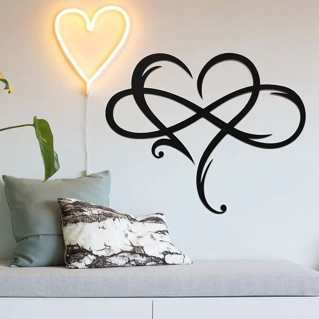 ศิลปะบนผนังโลหะหัวใจที่ไม่เหมือนใครสําหรับวันวาเลนไทน์ ซึ่งมีความทนทานและไม่ซีดจาง