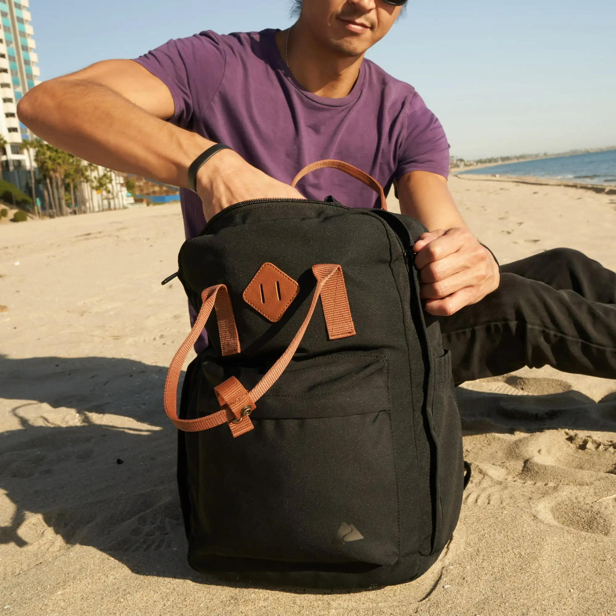 

Ozark Trail Mochila De Doble Transporte Asheville, Negro, Sr Los Días, Poliéster, Adulto, Adolescente