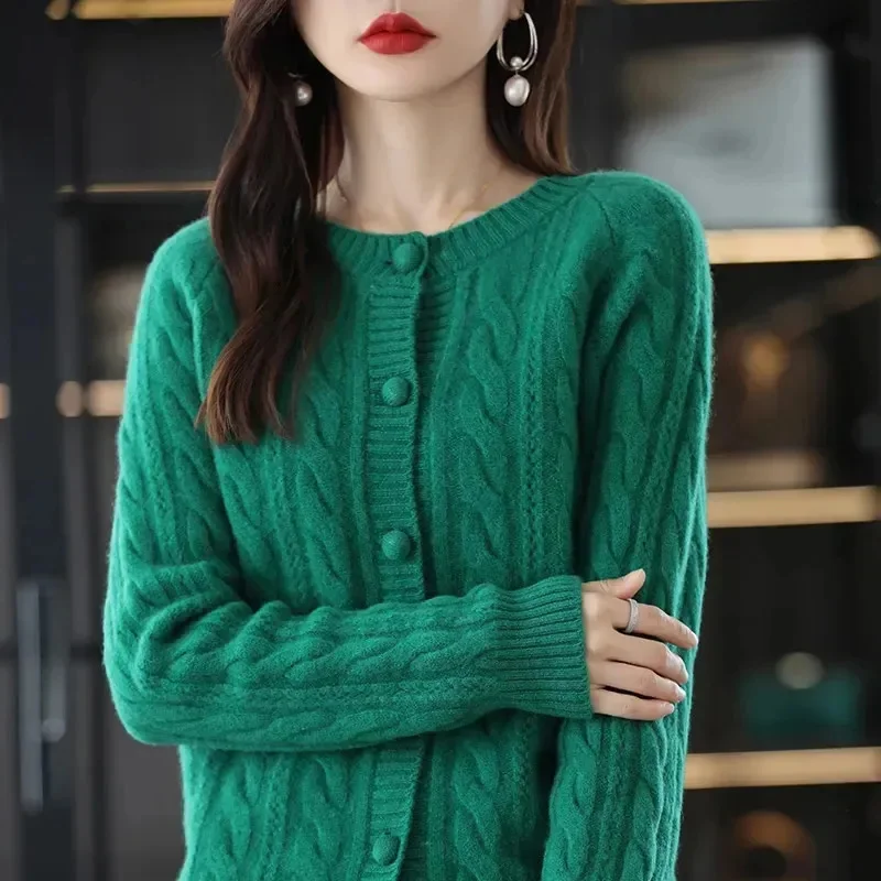 Retro Jacquard Knitted Cardigan Women's Spring and Autumn Wear 2025 New Style Loose Lazy Sweater Round Neck Coat Thick Top Trend