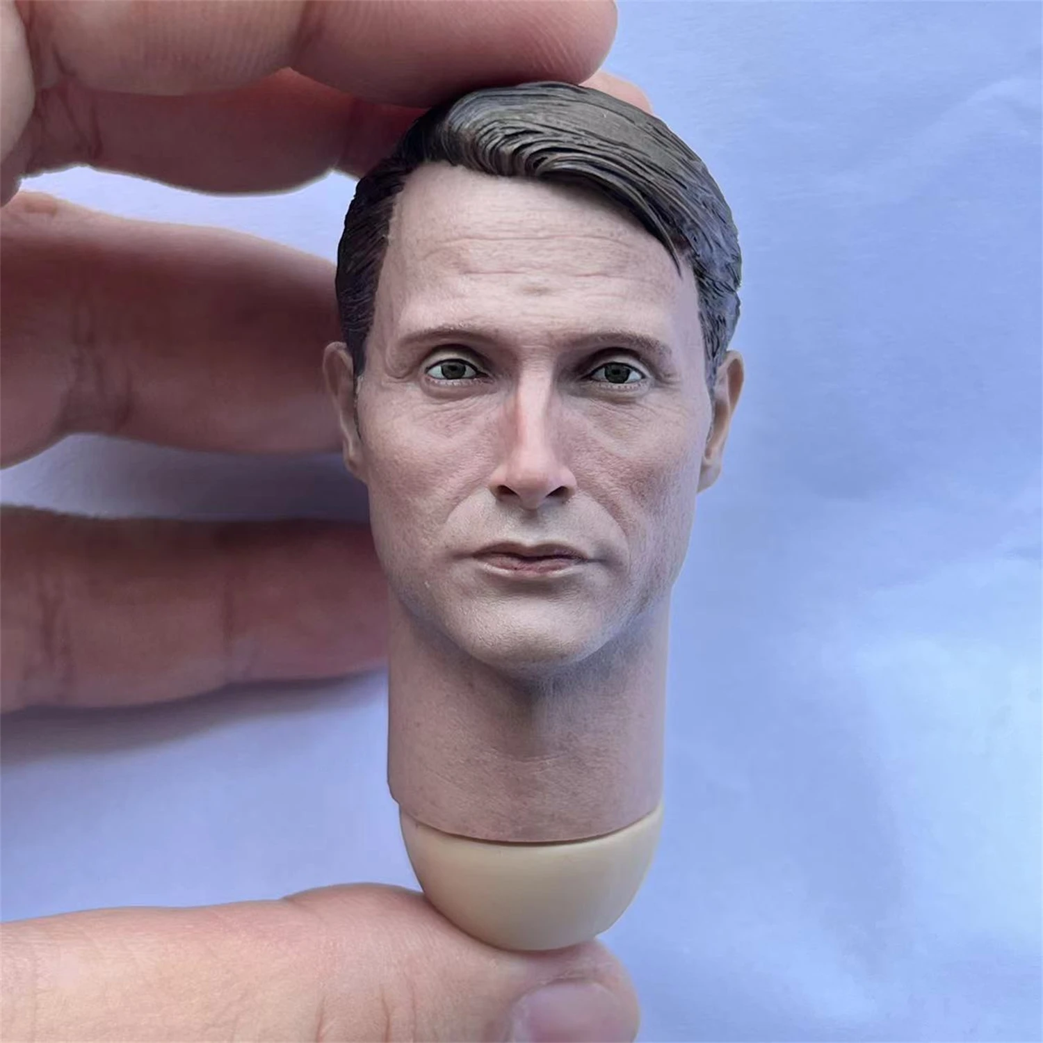 

Mads Mikkelsen 1/6 Head Model Hannibal Lecter Head Carved DIY 12'' Action Figure