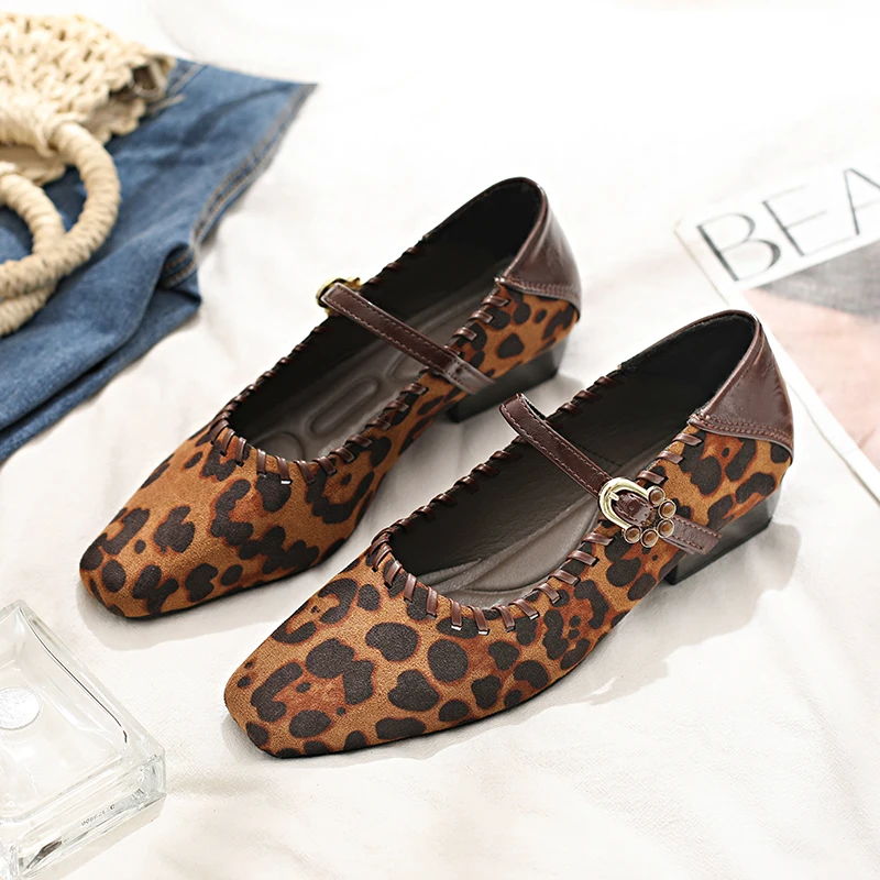 

Fashion Single Shoes Women's Soft Sole Pointed Toe Flat Sole Shallow Mouth French 2025 Spring and Autumn New Mary Jane Shoes