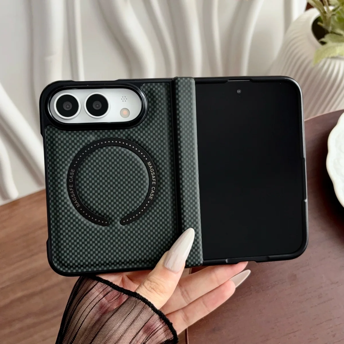 Business Luxury Leather Magnetic Wireless Charging Bumper Phone Case for IPhone Ultra Fold Hinge Protection for Magsafe Cover view 3