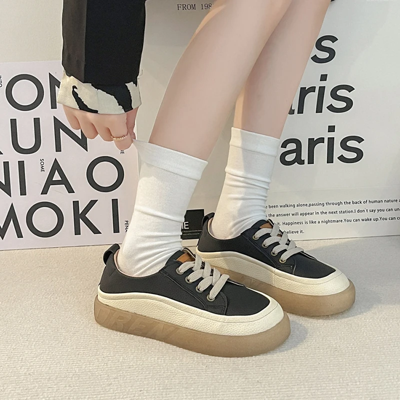 Women Casual Sneakers Platform Flat Bottom All-Match Spring  Autumn New Round Toe Lace Up Ladies Tennis Shoes Black Board Shoes