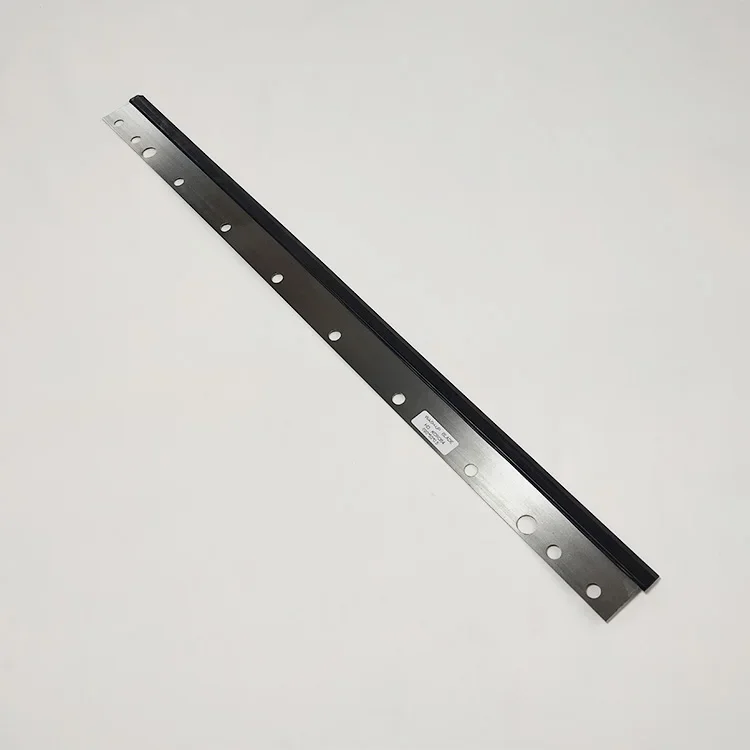 

5 шт. Детали оборудования для офсетной печати 690x50x0,5 мм 12 отверстий KORD64 Стирающее лезвие