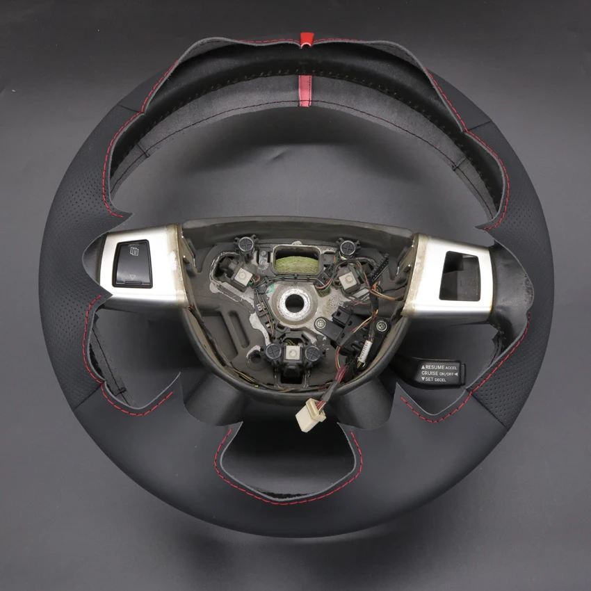 غطاء عجلة القيادة من الجلد الصناعي الأسود لسيارة جيب كوماندر XK جراند شيروكي III شيروكي IV KK 2008-2010 دودج نيترو 2007-2012