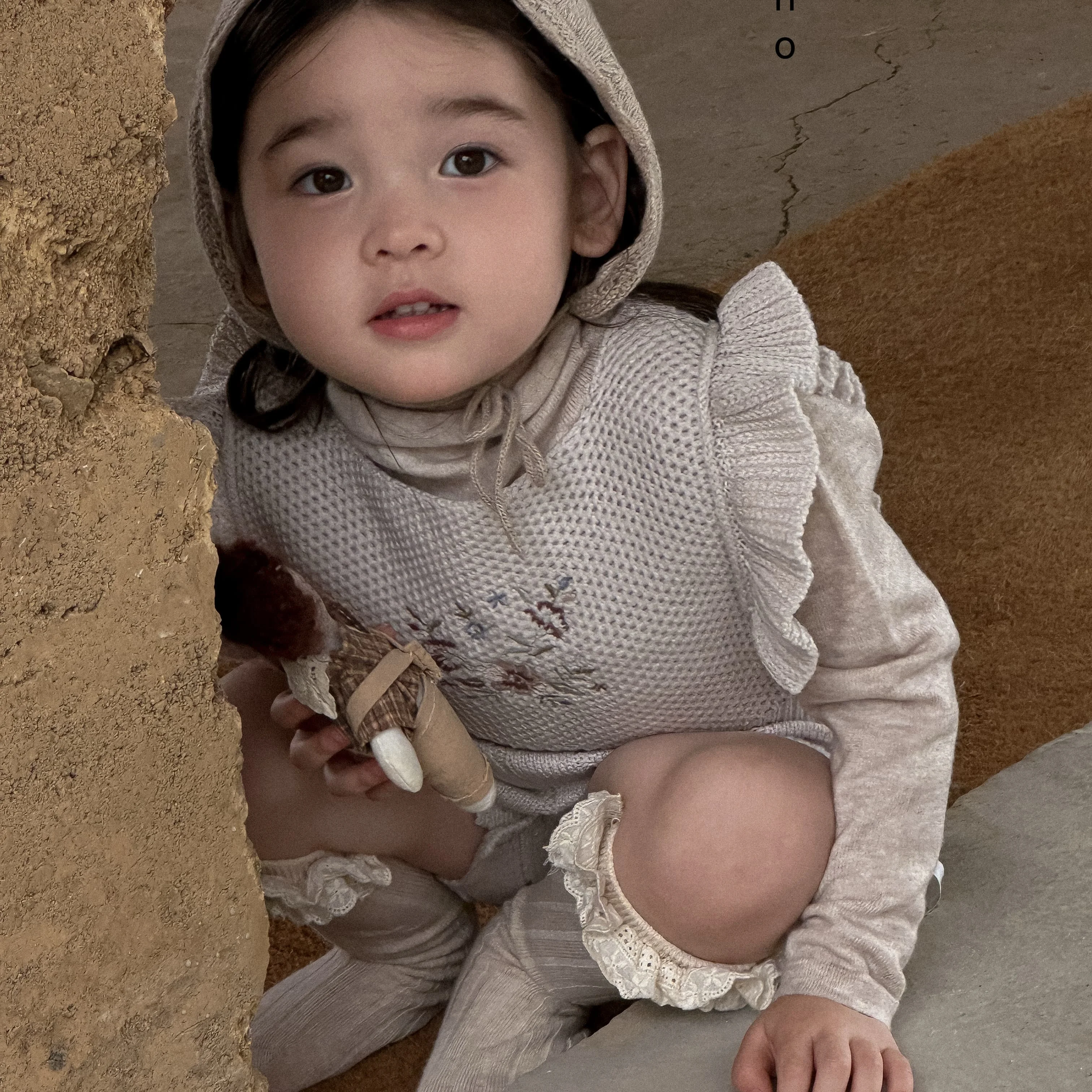 

Комбинезон без рукавов с рюшами, винтажный комбинезон с вышивкой для девочек, корейский стиль, детский трикотаж, милый комбинезон принцессы на бретелях