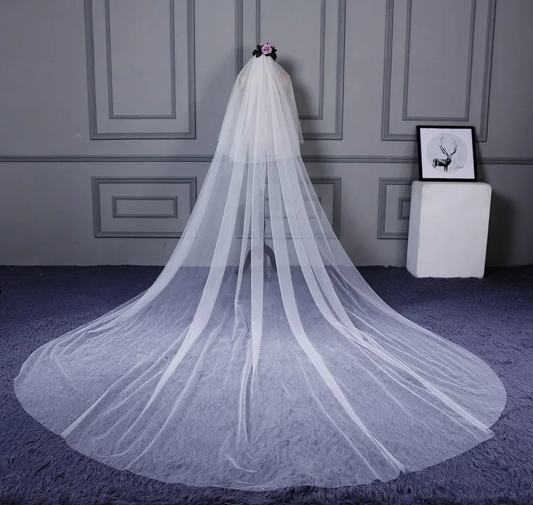 

Velo de Novia ivory veil, two-layer IgE bridal accessories, wedding veil, long church veil, and ridge Vive LesMari é s