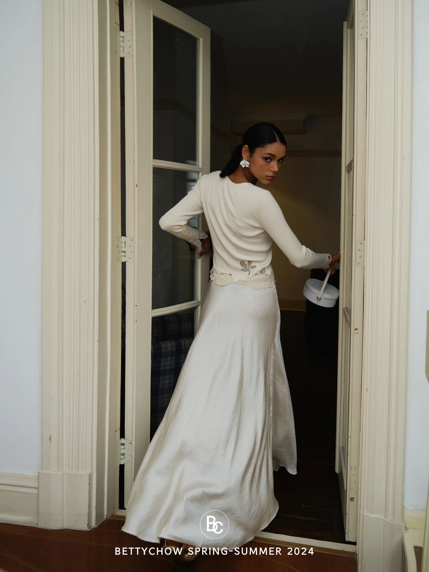 

Betchow Lace Patchwork Silk Satin Hollow out f Skirt Spring Summer Smooth Elastic Waist Slimming Drapey f Skirt