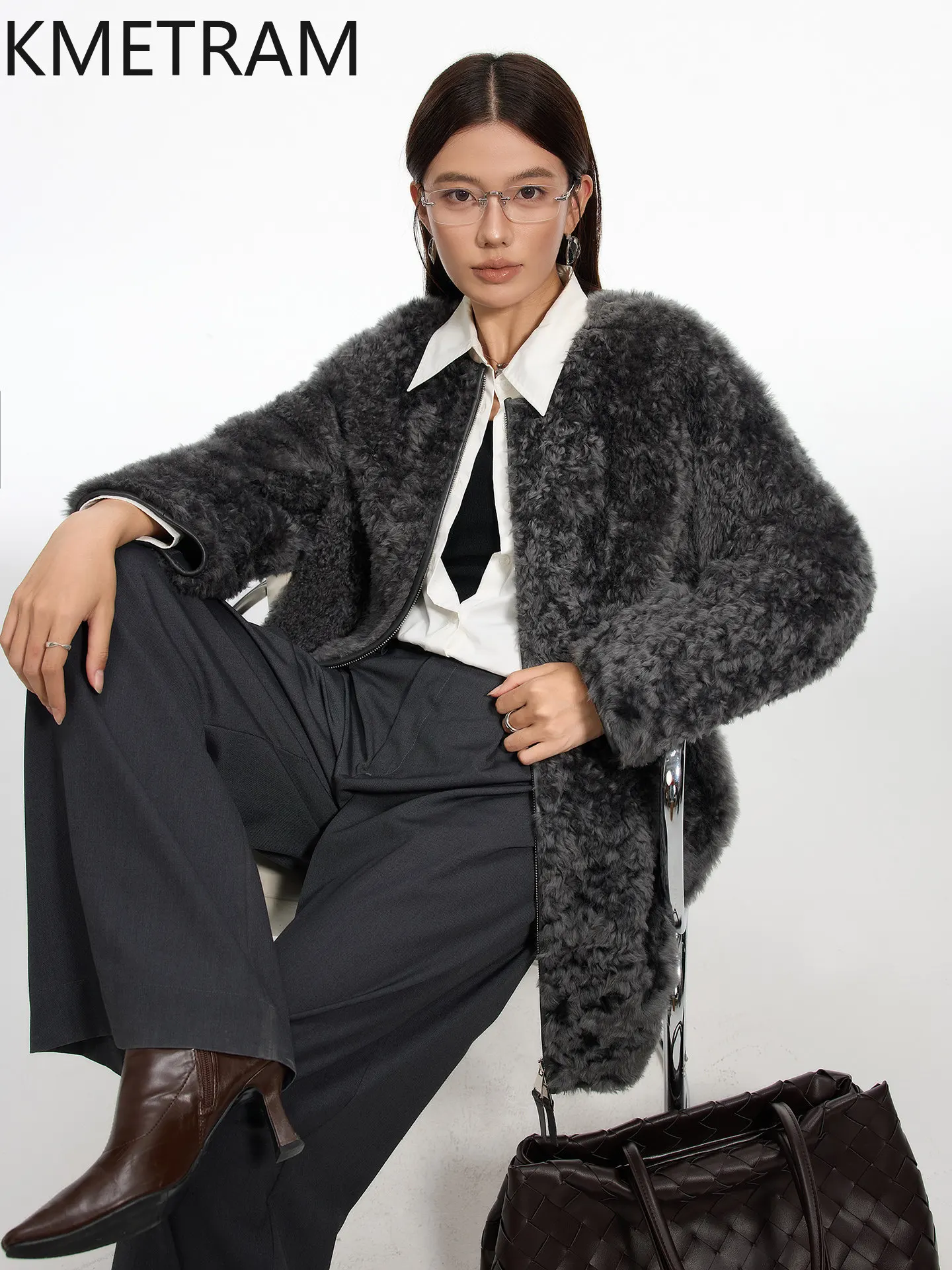 KMETRAM Abrigo de Piel de Oveja Lacón Española Natural con Lana Adherida, Abrigo de Piel Auténtica de Longitud Media 82cm, Ropa de Invierno para Mujer 2026, Casaco