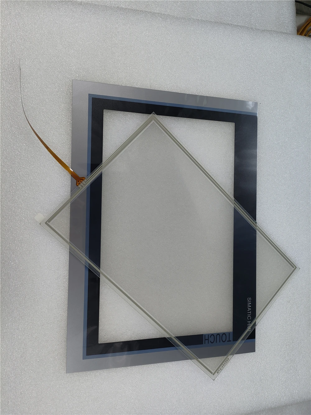 

IPC477D 6AV7240-1AB06-0HA0 -- Пластиковые защитные пленки для сенсорных экранов