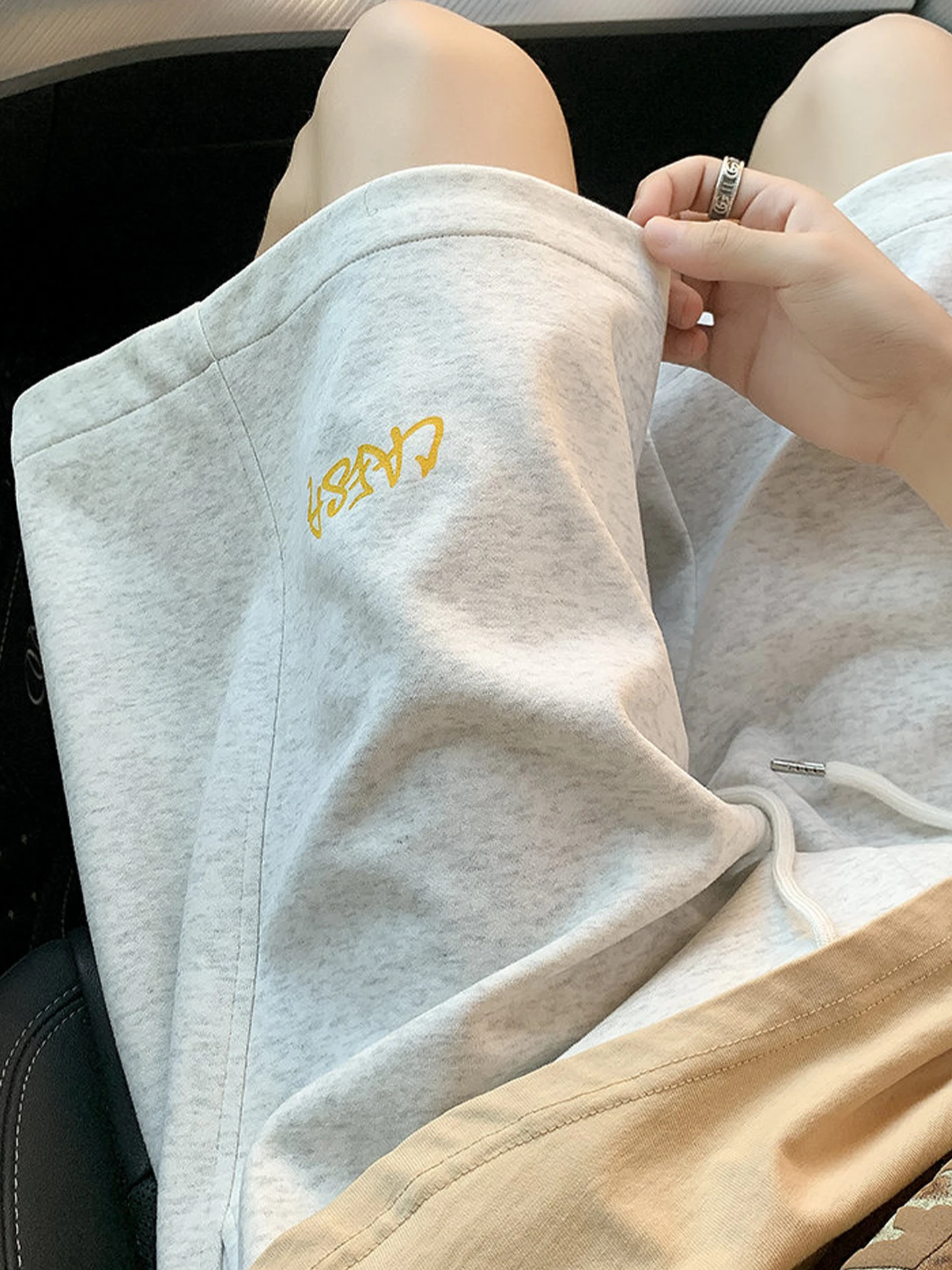 

Мужские летние баскетбольные шорты в американском стиле, ретро, свободного кроя, длиной 5 дюймов, дышащие, удобные, из полиэстера и хлопка.