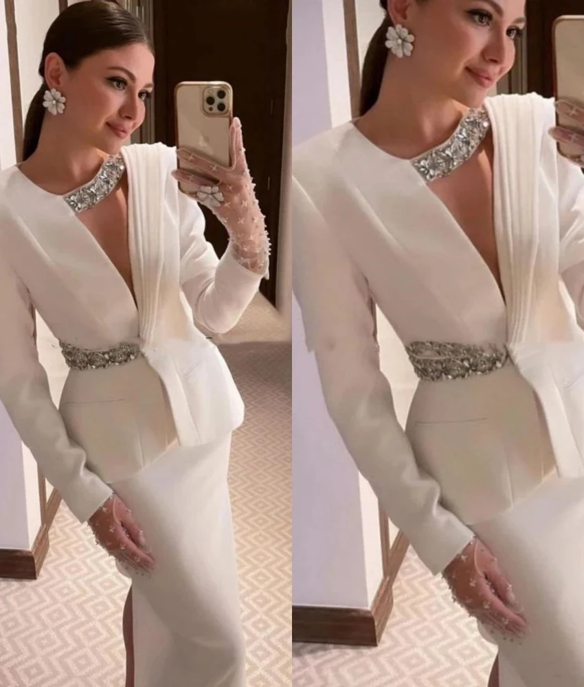 

Customized Exquisite Jersey Straight Crystal Evening Dress Temperament V-Neck Long Sleeves Floor Length After Party Dress