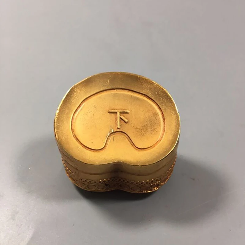Antique Miscellaneous Items: -Inlaid Craft , Horseshoe Gold Ingot, Collectible Decorative Artifacts