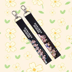 KPOP Boynextdoor Phone Strap portachiavi ciondolo RIWOO JaeHyun TaeSan borsa periferica portachiavi accessori LeeHan WoonHak Fans regali