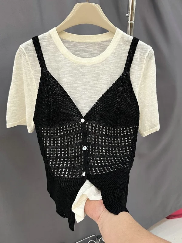 

Новинка! Женский трикотажный топ-бандо Sweet Style: однотонный, сетчатый, с вырезами, свободного кроя, с круглым вырезом, размер S.