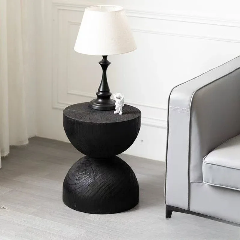 Solid wood log stool carbonized black seat stool simple cat hole household corner few B & B ornaments