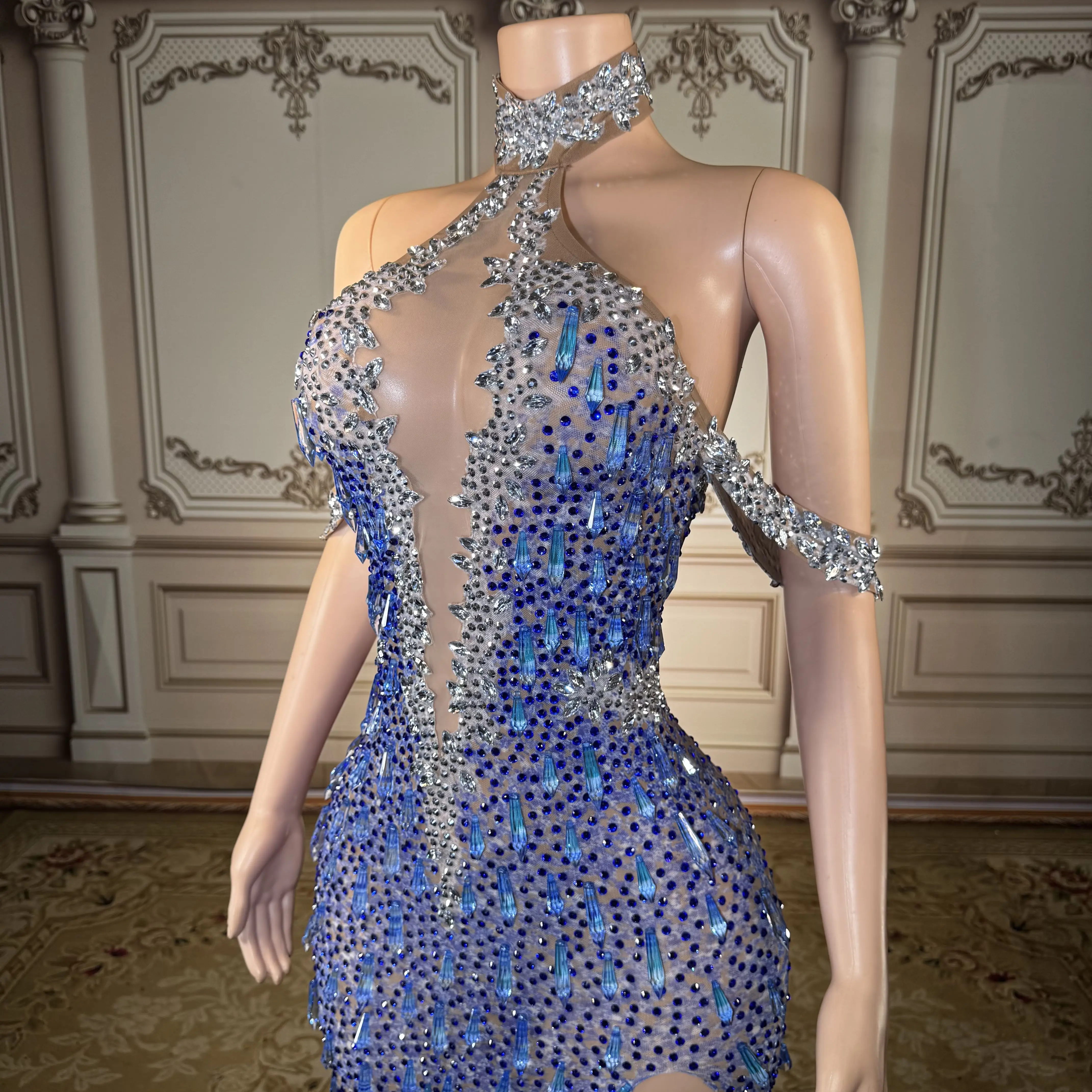 ZD エレガントブルー ラグジュアリークリスタルガウン 女性用 プロム、ステージショー、特別な機会に最適 ハンドメイドラインストーン マーメイド