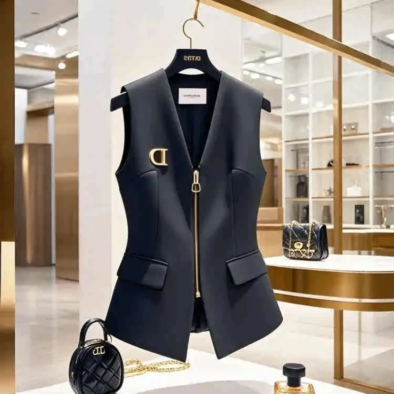 Elegant Black Vest 2026 Spring Summer Fashion Small Size High-End Feel Unique Attractive Commute Style Zipper Splice Pure Color