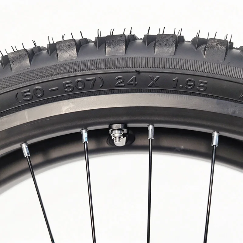 A Pair of 24X1.95 (50-507) Wheelchair Rear Wheels, Mountain Wheels, All-Terrain Tires, Large Particle off-road Pneumatic Tires, Quick-Release Installation, One Each for Left and Right (Pair) view 4
