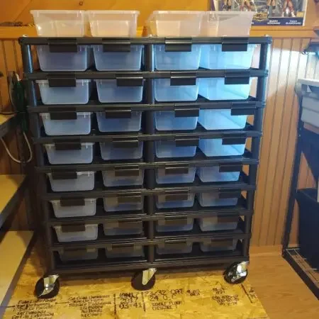 

Quality Stackable Tub Rack Box Habitat Plastic Cage Snake & Reptile Breeding Racks