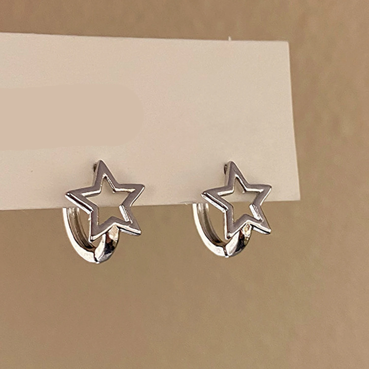 Silver Color Metal Earring Hollow Star Hoop Earring Vintage Silver Color Star Hoop Earrings Creative Star Earrings