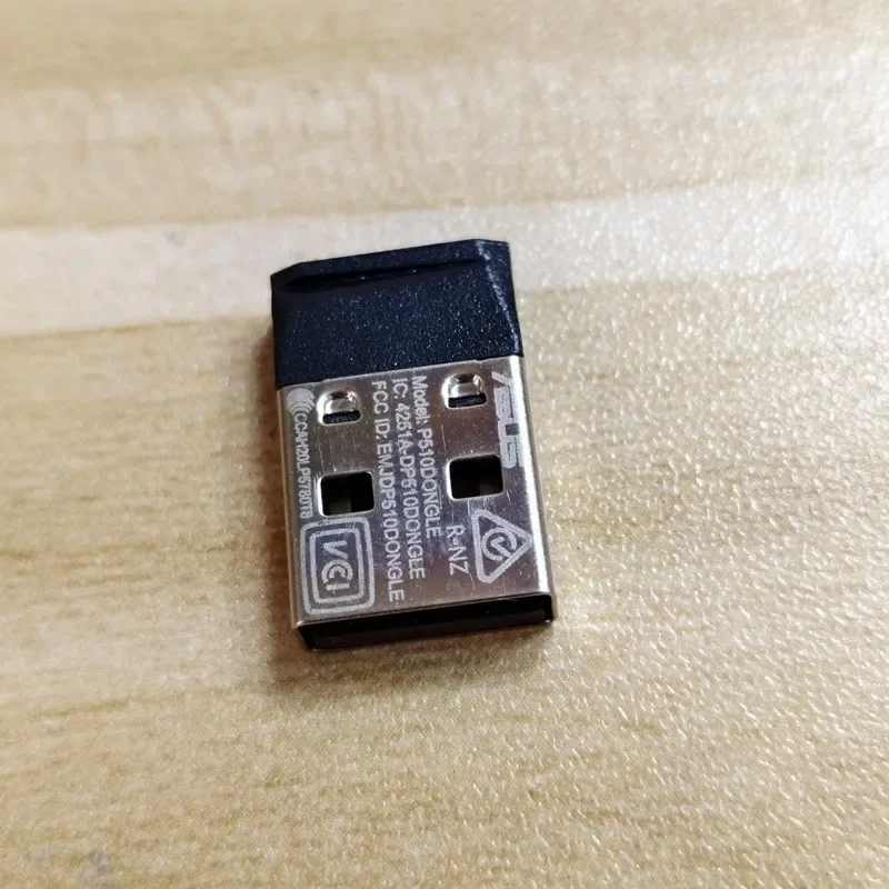

USB-адаптер приемника для беспроводной игровой мыши ASUS ROG STRIX IMPACT II