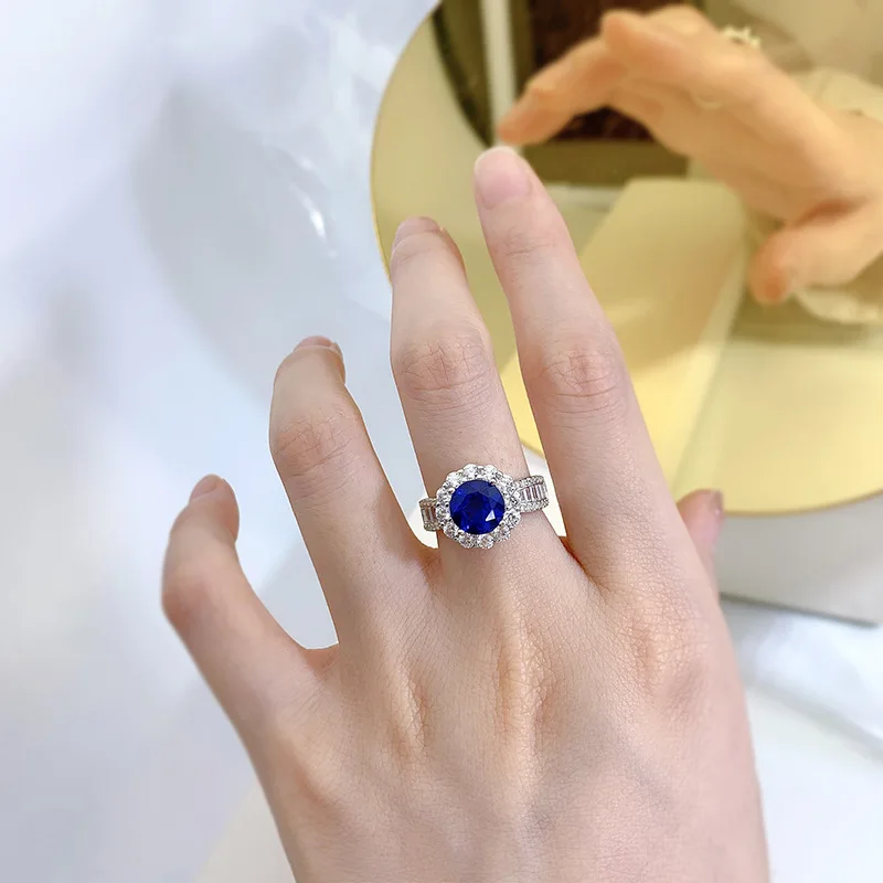 Jewelry 2023 New High Carbon Diamond S925 Sterling Silver Luxury Surround Set Vintage 8mm Round Diamond Ring Ring