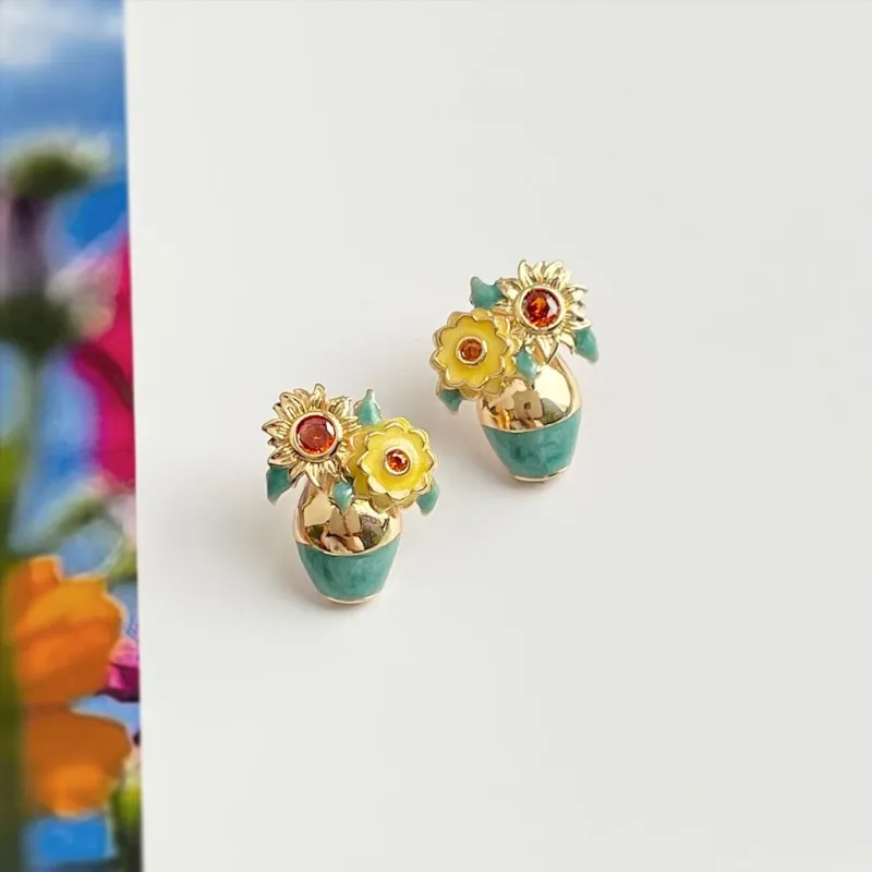 

Unique Design Sunflower Earrings Exquisite Vase Of Sunflower Enamel Earrings Elegant Stud Earrings For Women Fashion Jewelry New