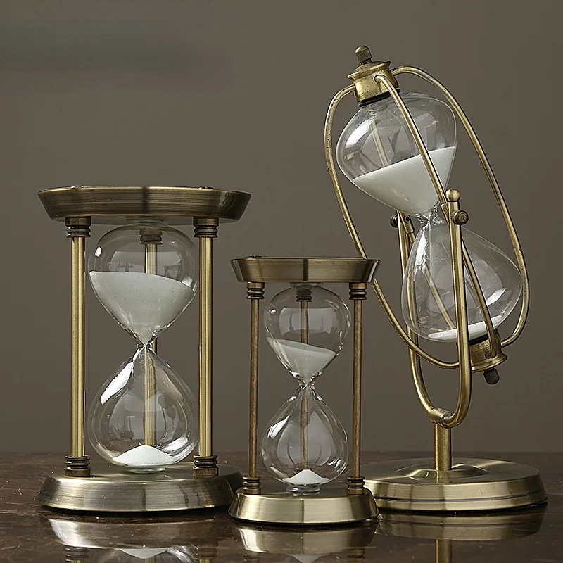 Creative Retro Golden Hourglass Timer Metal Crafts Bookcase Ornaments 15/30 Minutes Hourglass Timer Gift Home Decoration Modern