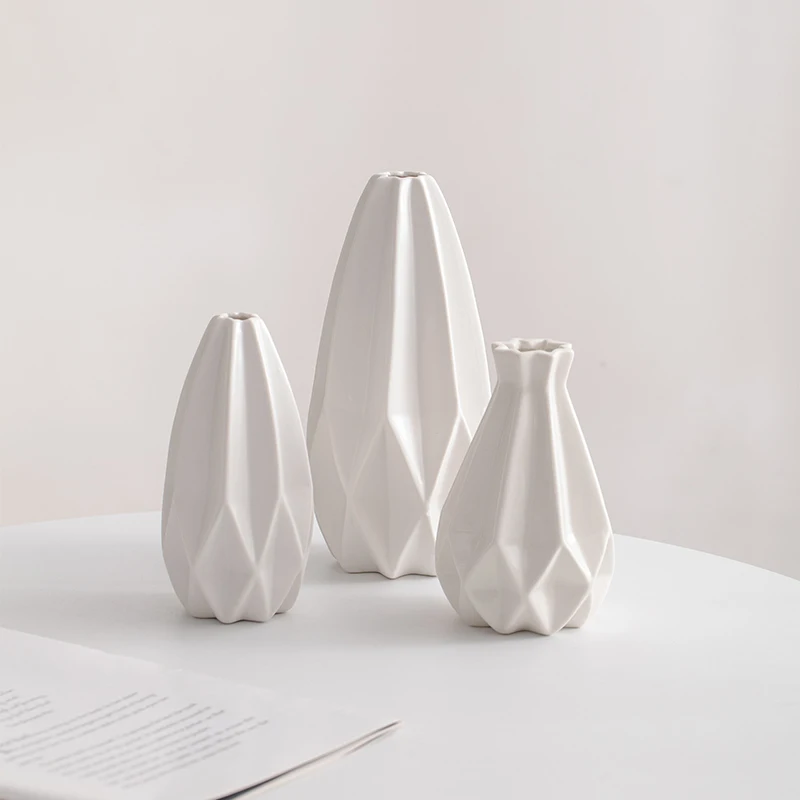 

Nordic white cream ceramic decorative vase, dried flowers, fresh flowers, simple dining table, living room flower arrangement, f