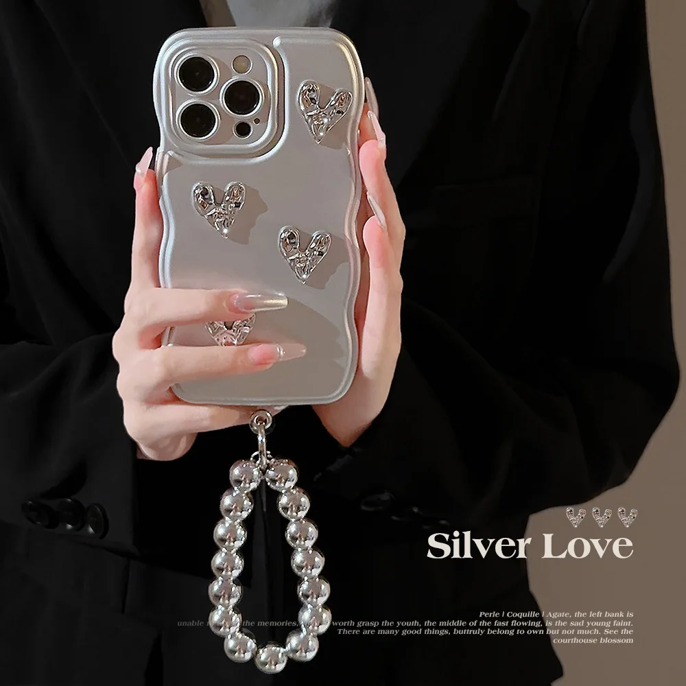 Funda de teléfono coreana con borde ondulado y corazón de amor arrugado en 3D para iPhone 17 16 15 14 13 12 11 Pro Max con pulsera cubierta a prueba de golpes