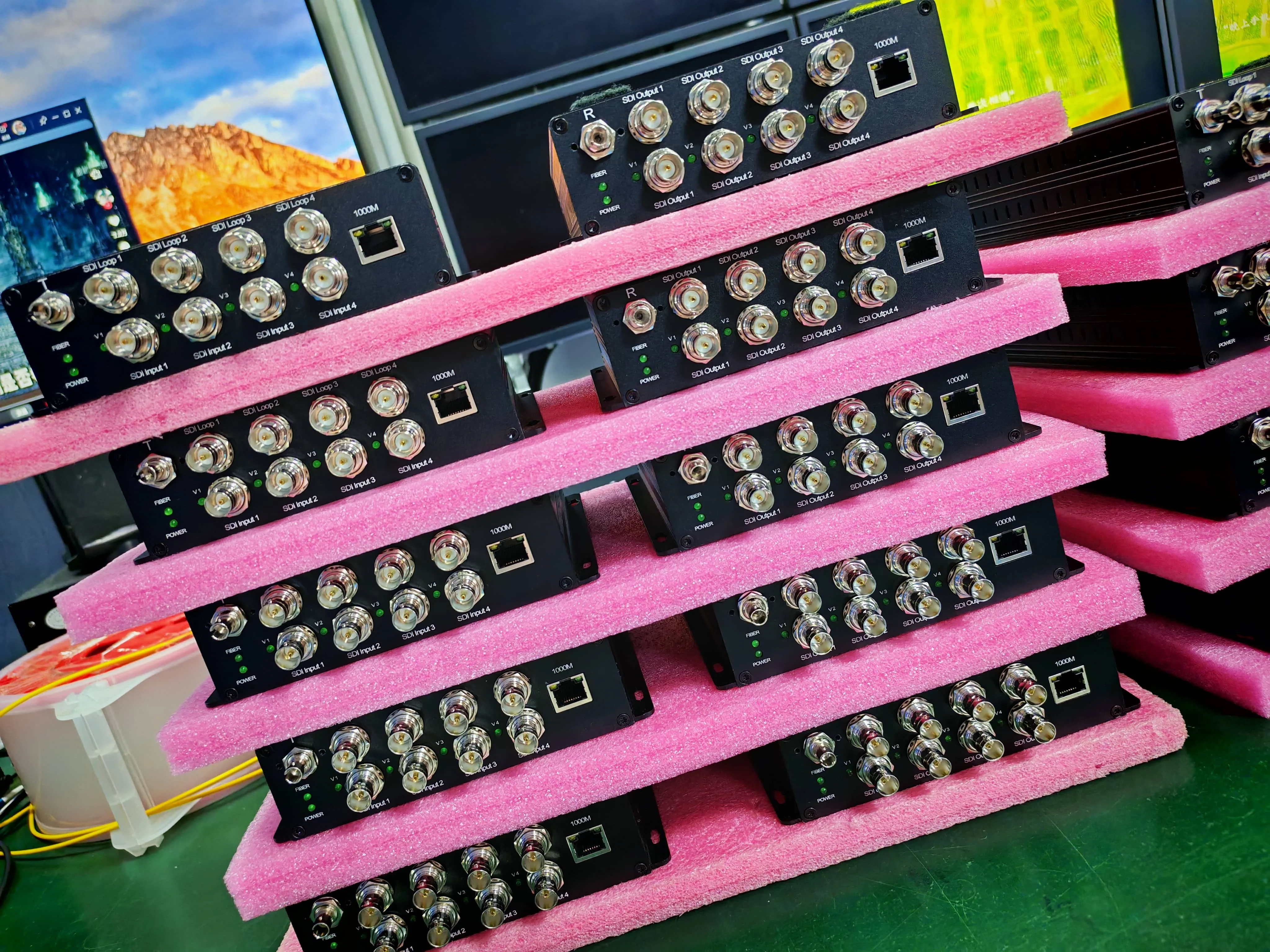 3G SDI Video Fiber Mux with 1GB Network