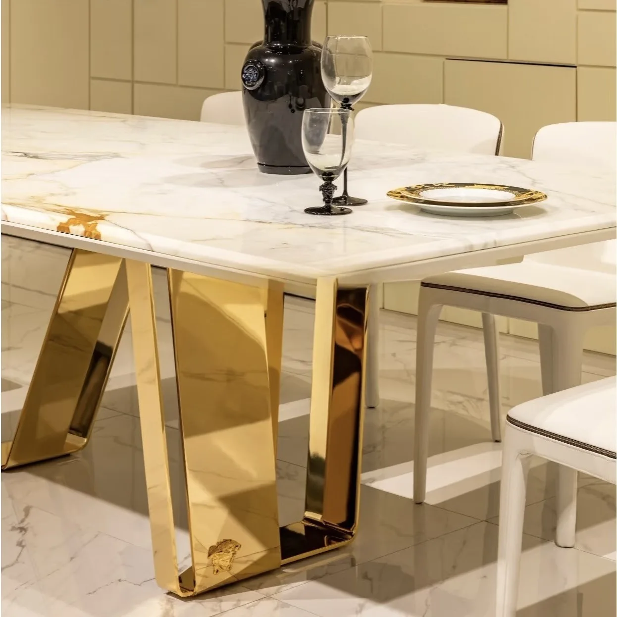 Hh2cc  imported brand source factory premium dining table